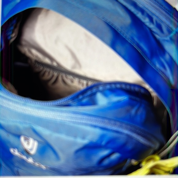 NEW DEUTER Freerider Pro 28 SL WOMEN'S DAYPACK 🎒 NEW NWT - Picture 5 of 8